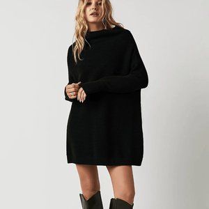 Free People Ottoman Slouchy Tunic - NEVER WORN WITH TAGS - Size XS - Black